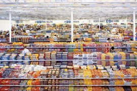 Andreas-Gursky-99-Cent-II-Diptychon-2001